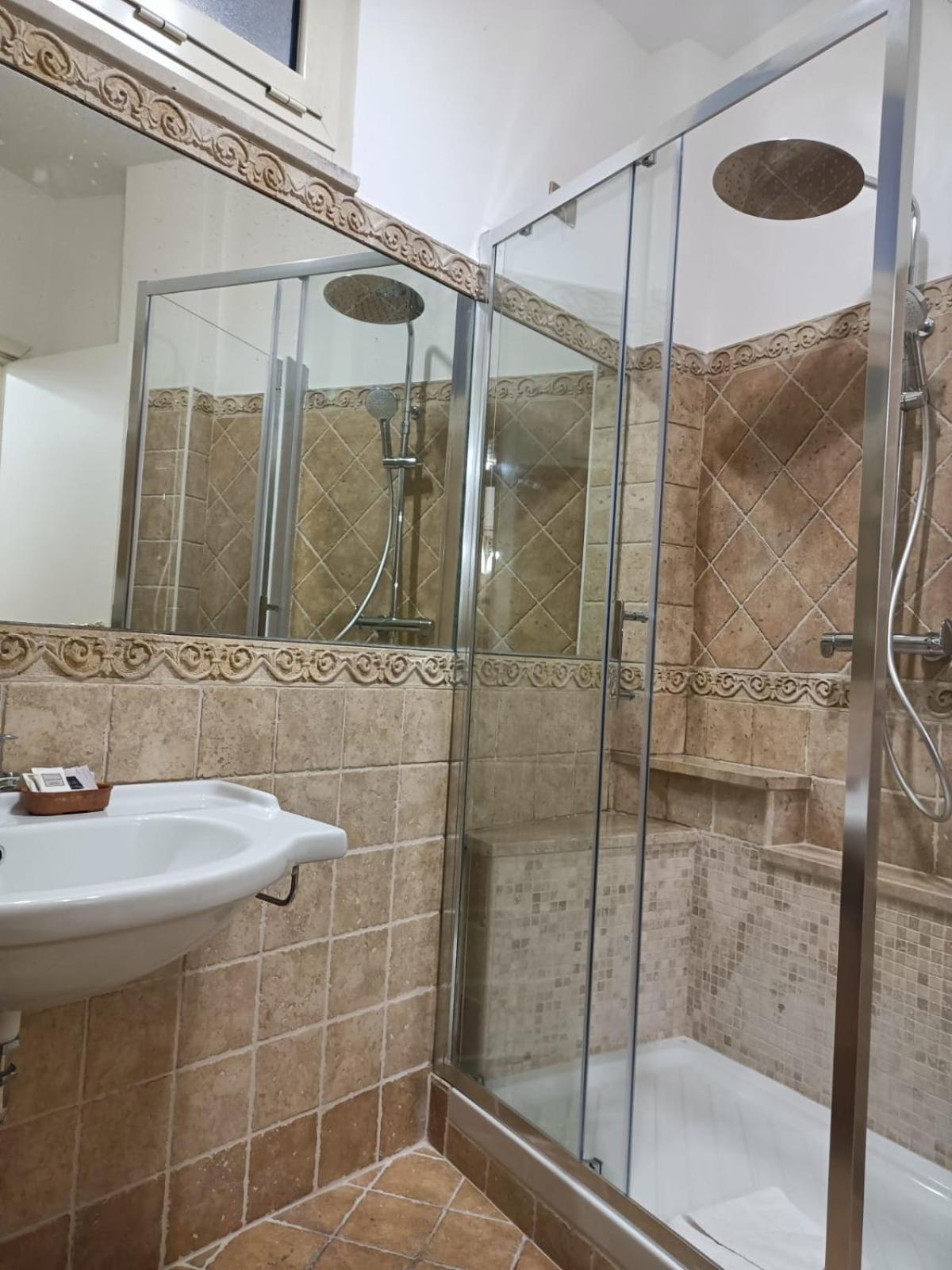 Rione Monti & Cavour Apartment Rom Exterior foto